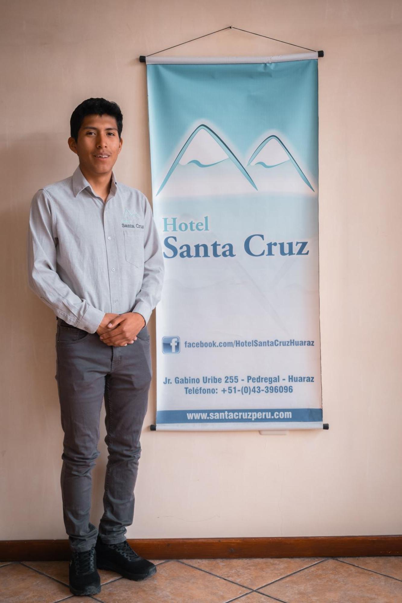 Hotel Santa Cruz Уарас Экстерьер фото